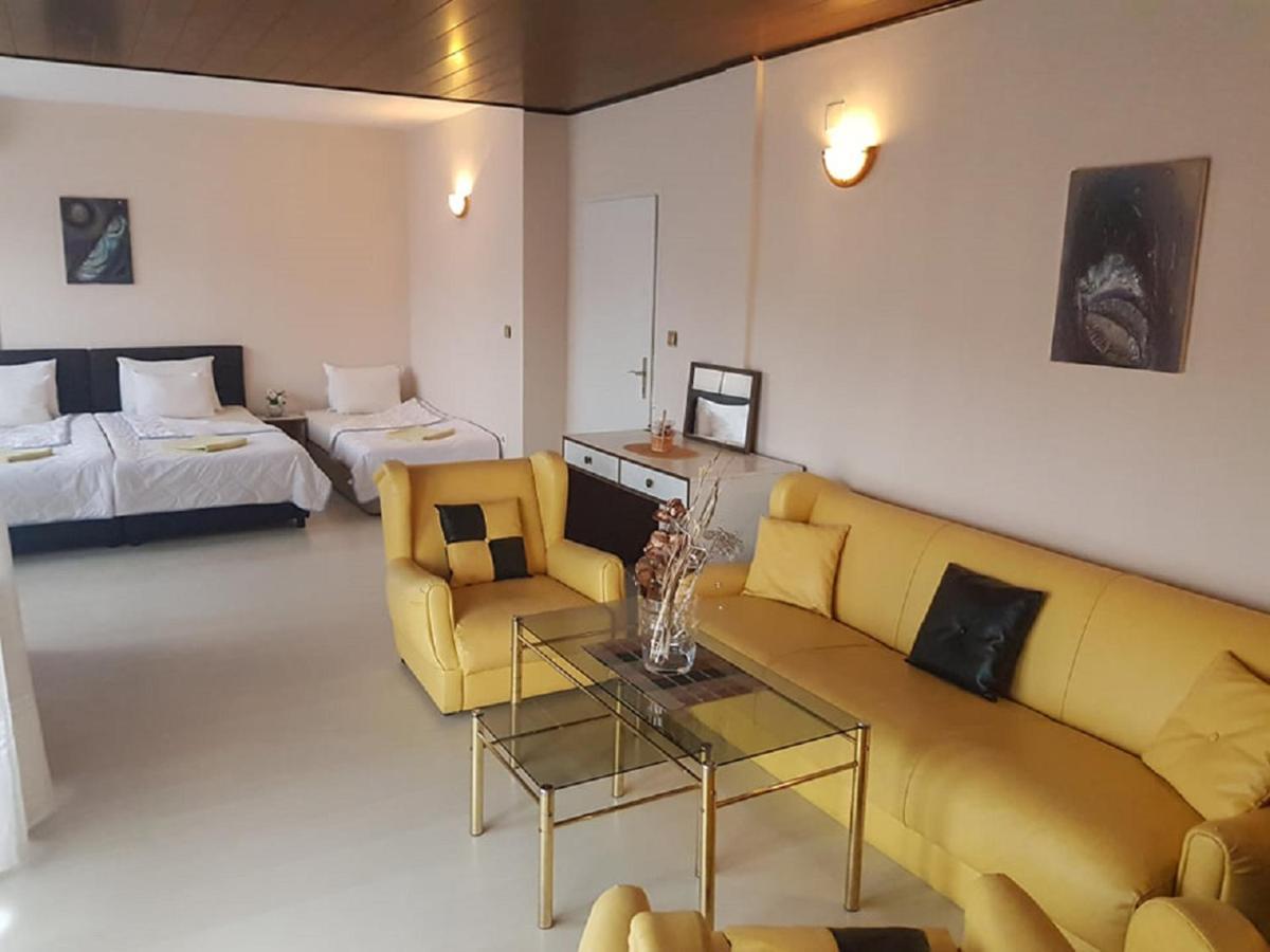 Villa Amsterdam Ohrid Luaran gambar