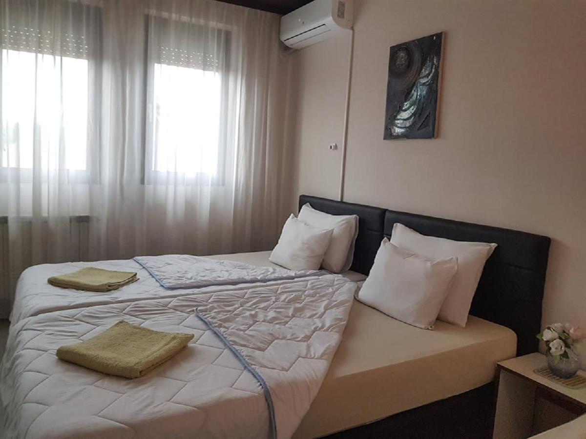 Villa Amsterdam Ohrid Luaran gambar