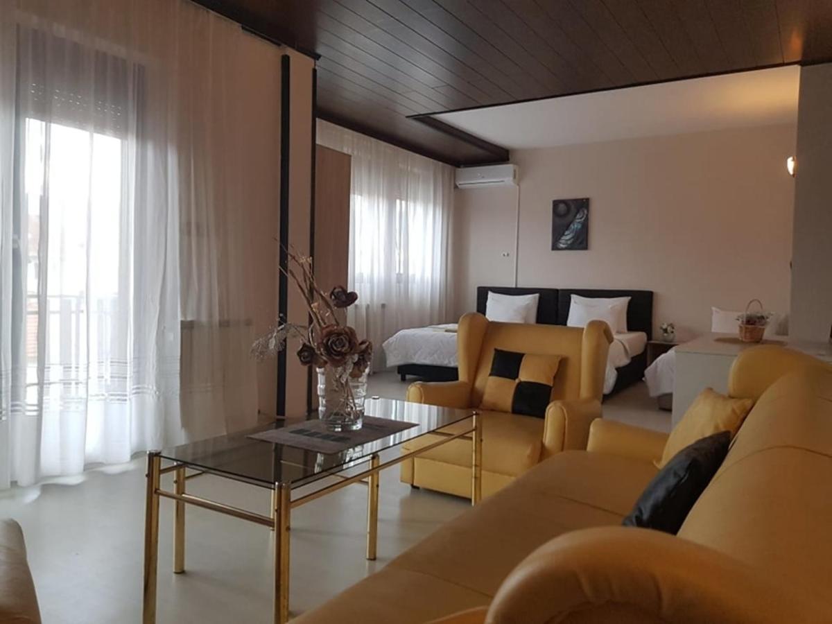 Villa Amsterdam Ohrid Luaran gambar