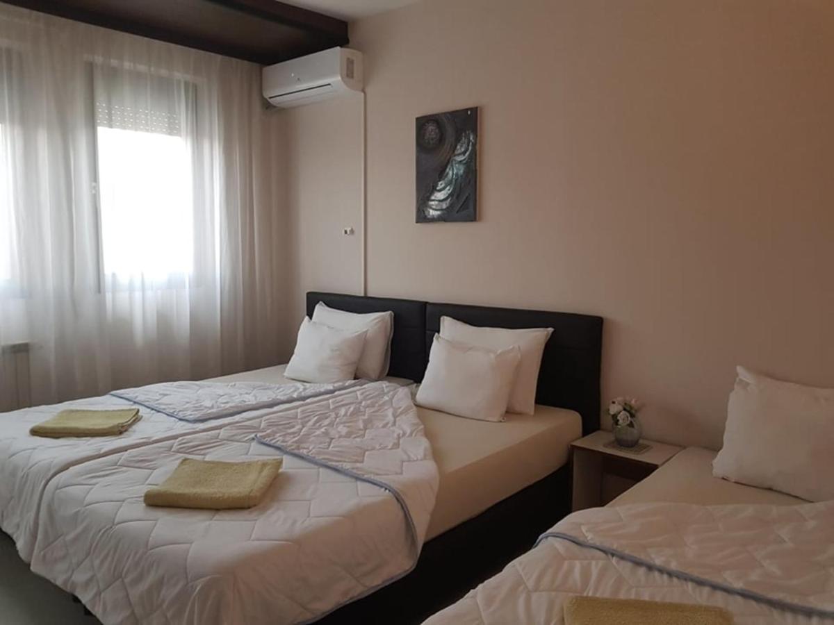 Villa Amsterdam Ohrid Luaran gambar