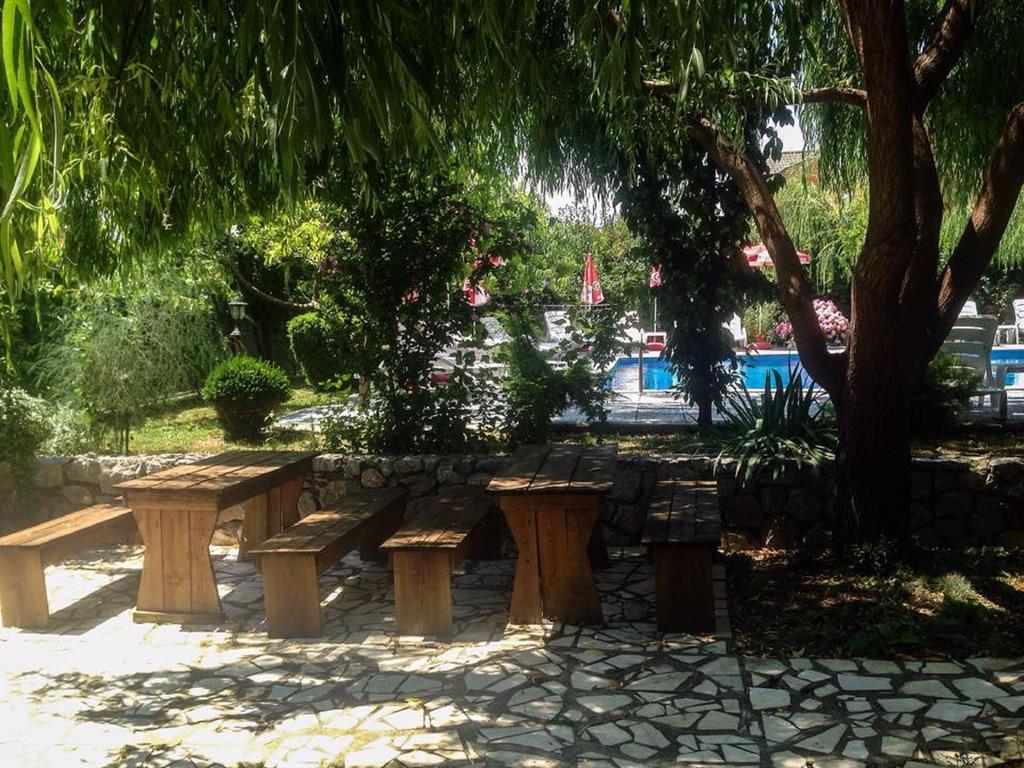 Villa Amsterdam Ohrid Luaran gambar