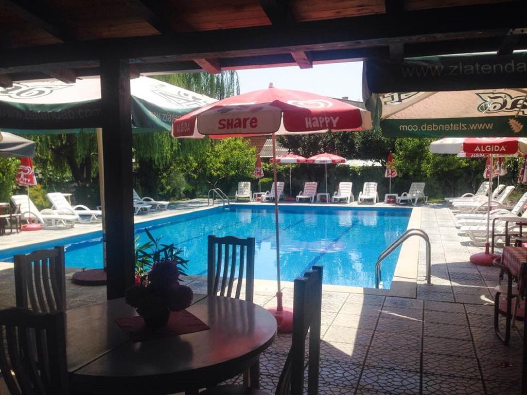 Villa Amsterdam Ohrid Luaran gambar